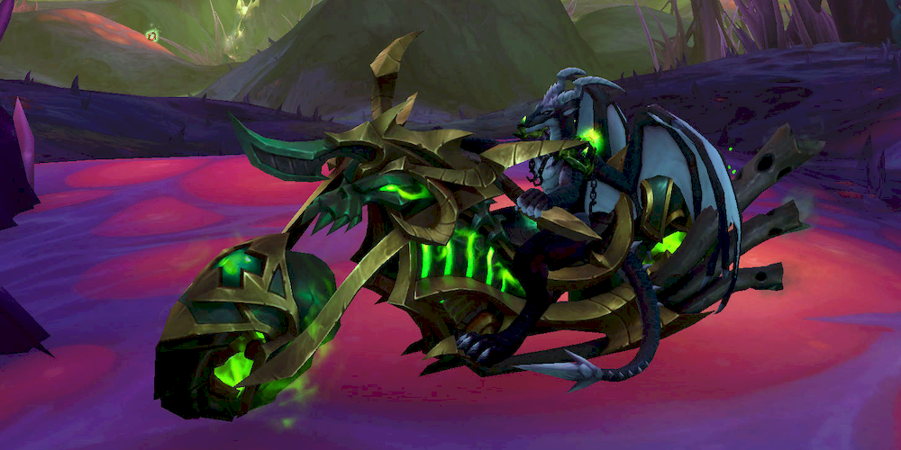 A black dracthyr with white patches riding Incognitro: a coppery motorcycle with fel-green flames and glow coming from the wheels and engine. The background is a purple and red glowing region in Rak-Ush in Azk-Kahet.